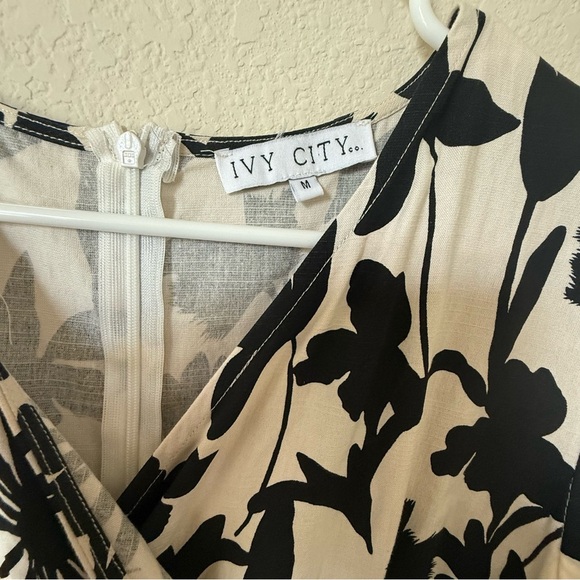 Ivy City Co Mila Maxi Dress Black White Floral Size M Cotton - Picture 5 of 7